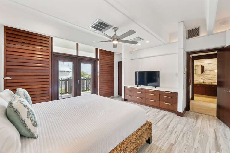 Primary Bedroom, King