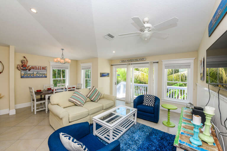 Living and Dining Area
