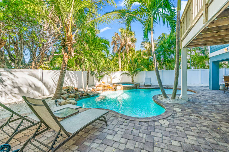 Private Pool and Spa