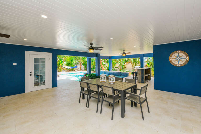 Outdoor Dining Area