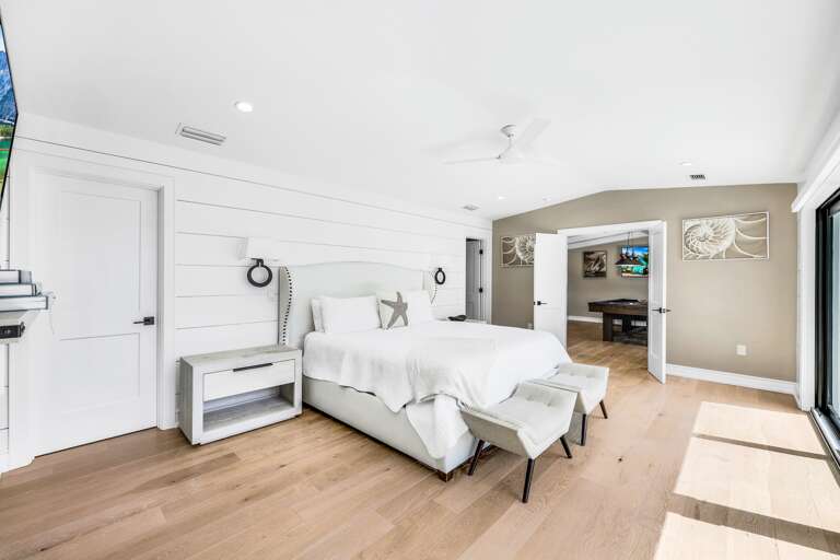 Queen Bedroom Space