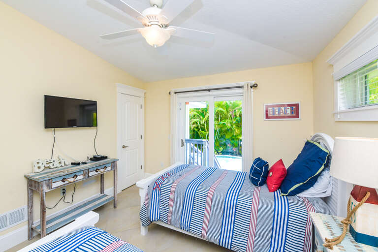Twin Bedroom
