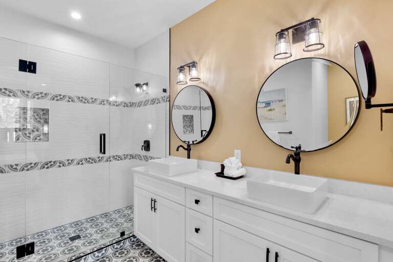 Primary Bedroom, Ensuite Bathroom