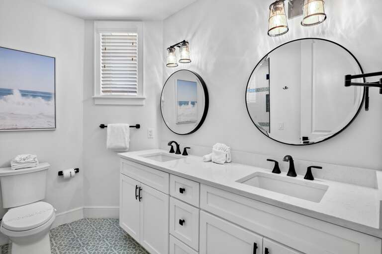 Second Bedroom, Ensuite Bathroom
