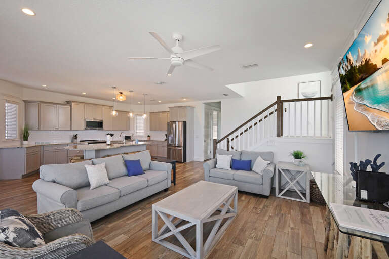 Open Concept Lounge Area - AMI Locals