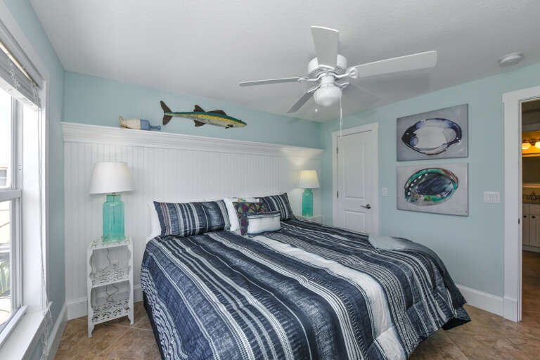 Second Bedroom - King