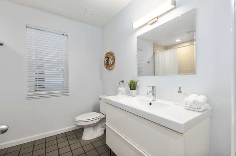 Ensuite bathroom