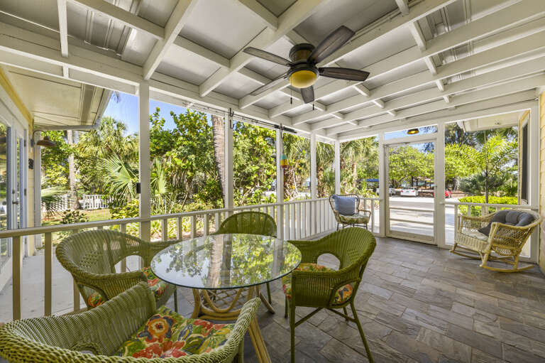 Outdoor Dining Area