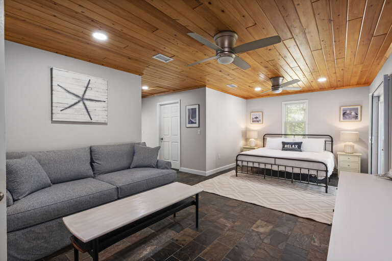 Private Suite, King