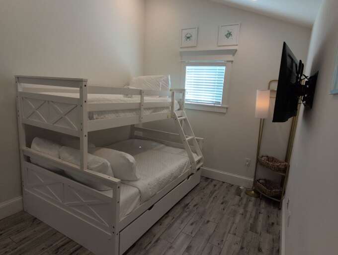 Additonal Bedroom loft (3rd Floor), Twin/Full bunk bed