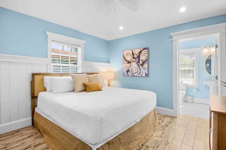 Second Bedroom - King