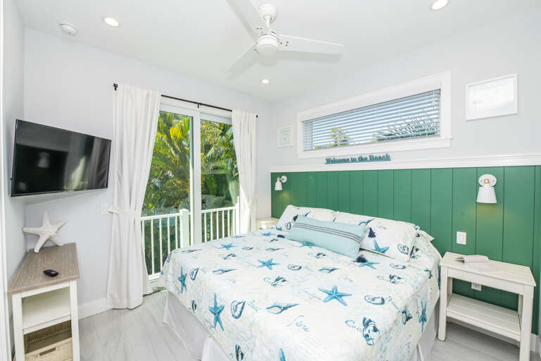 Second Bedroom, King
