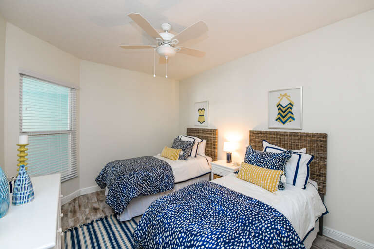 Third Bedroom, Two Twins