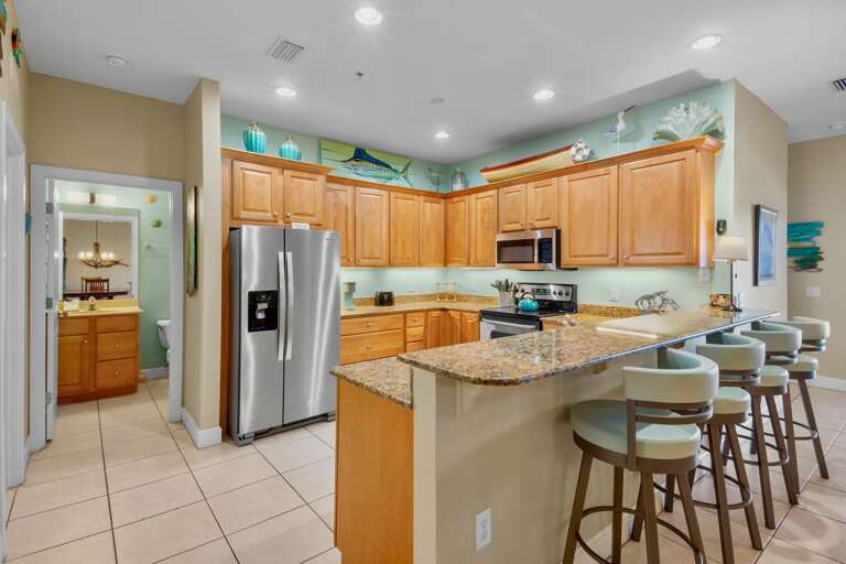 Fully equipped kitchen