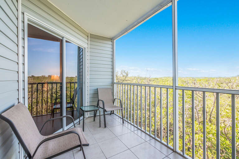 Screened in Lanai