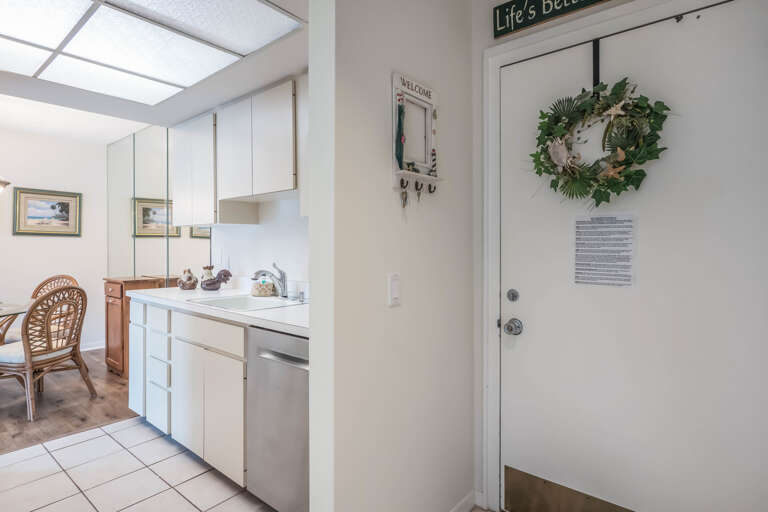Kitchen Entryway