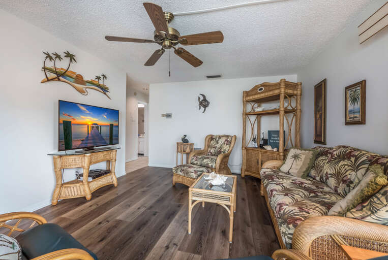 Living Room, Water's Edge 205 - AMI Locals