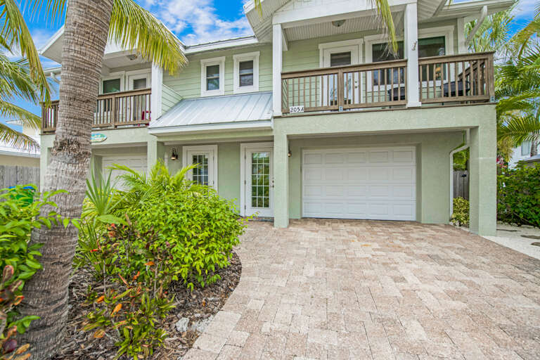 Welcoming Front Home Entrance