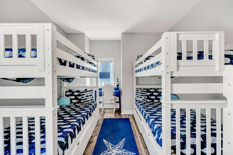 Fourth Bedroom - Two Twin Bunks