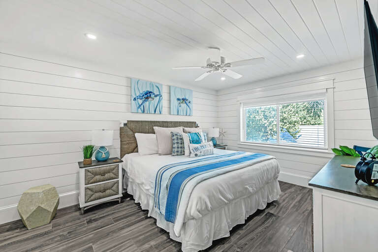 Primary Bedroom - King