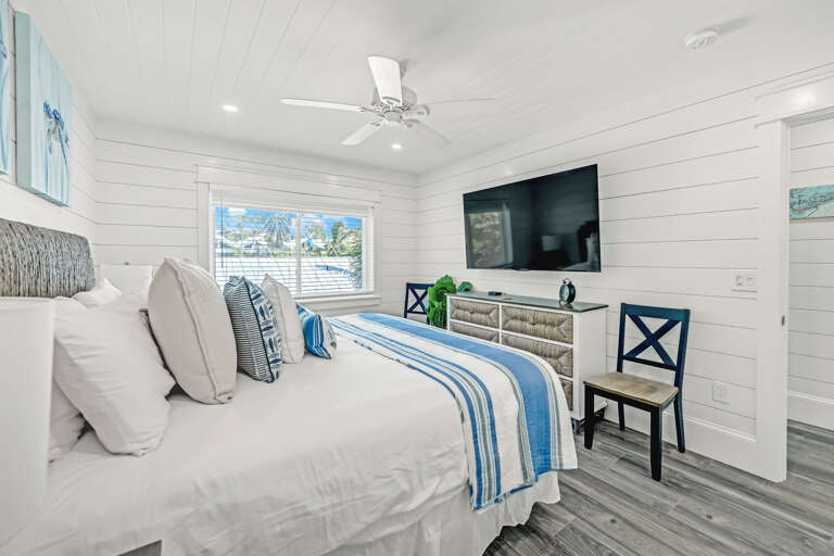 Primary Bedroom - King