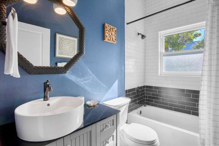 Third Bedroom (2nd floor), Hall Bathroom