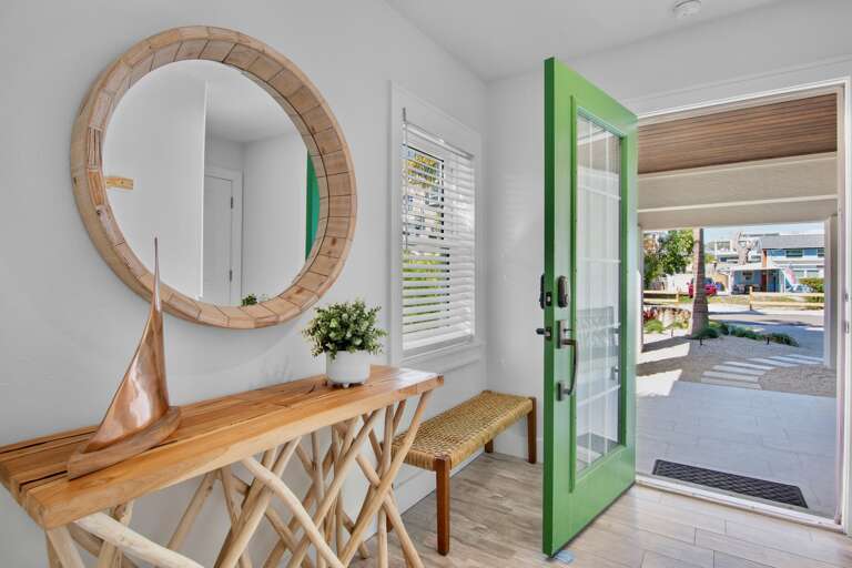 Stylish entryway