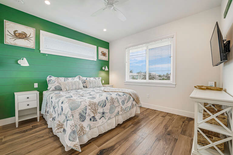 112 8th St S-27