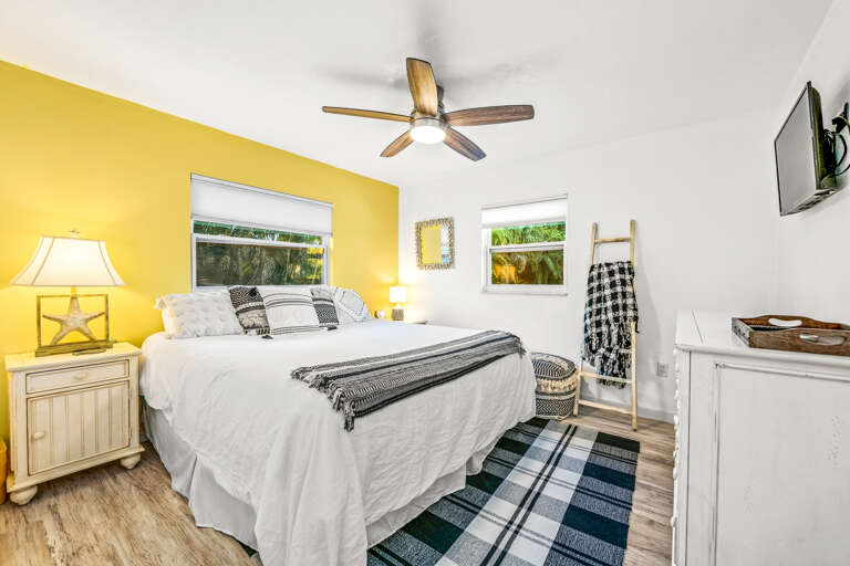 Second Bedroom - King
