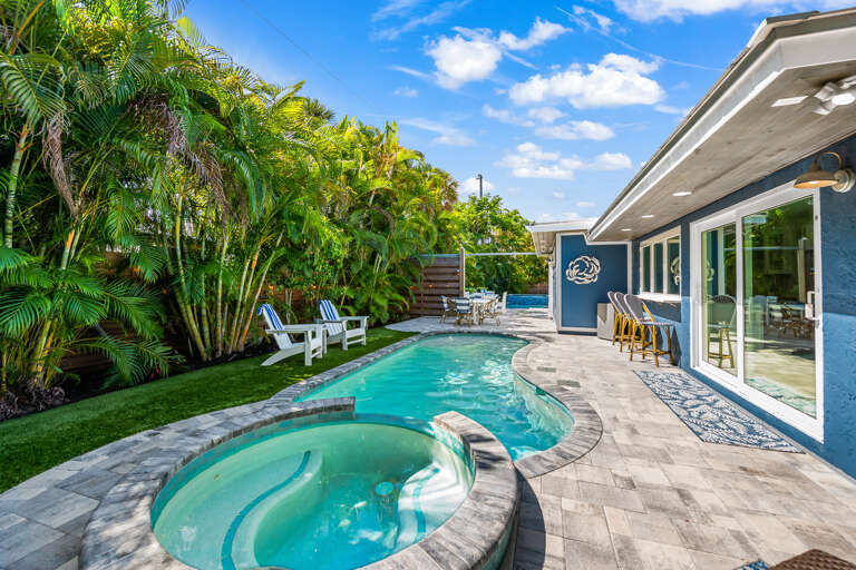 Private Pool and Spa