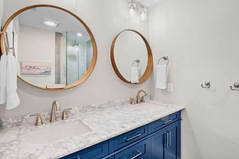 Primary Bathroom, Ensuite