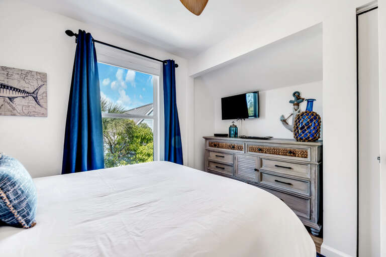Second Bedroom - King