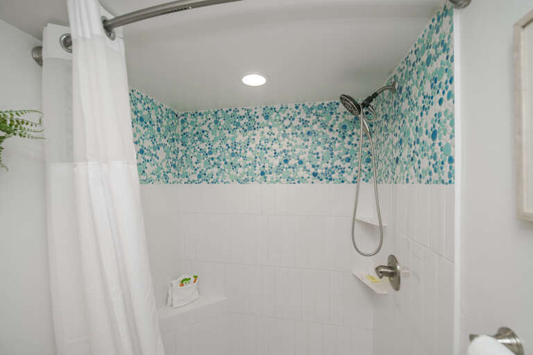 Primary En-Suite