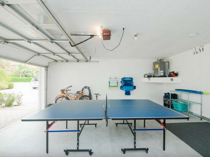 Ping Pong Table - Beach Equipment