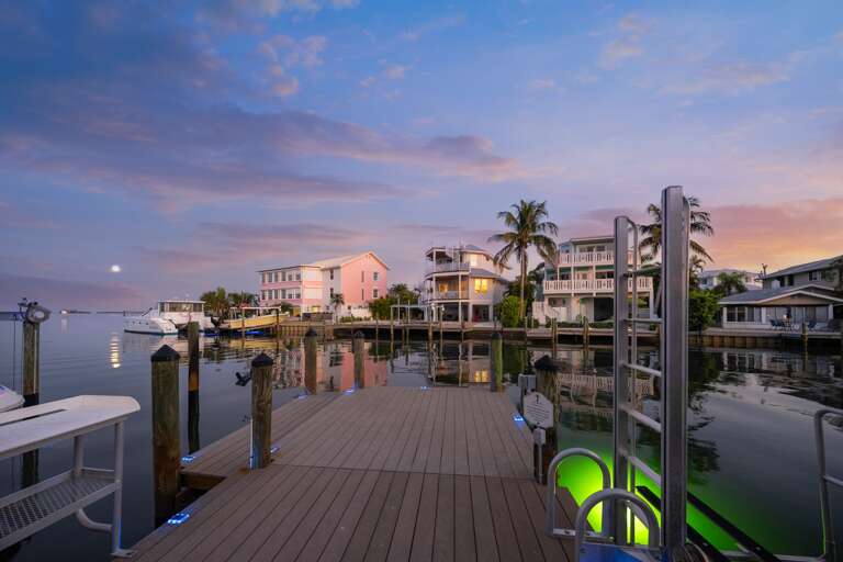 Dock