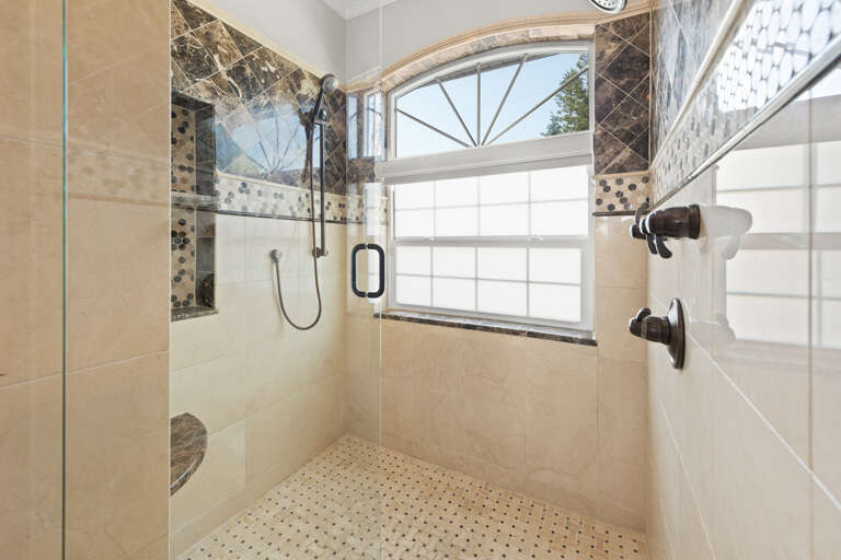Primary Bathroom, Ensuite