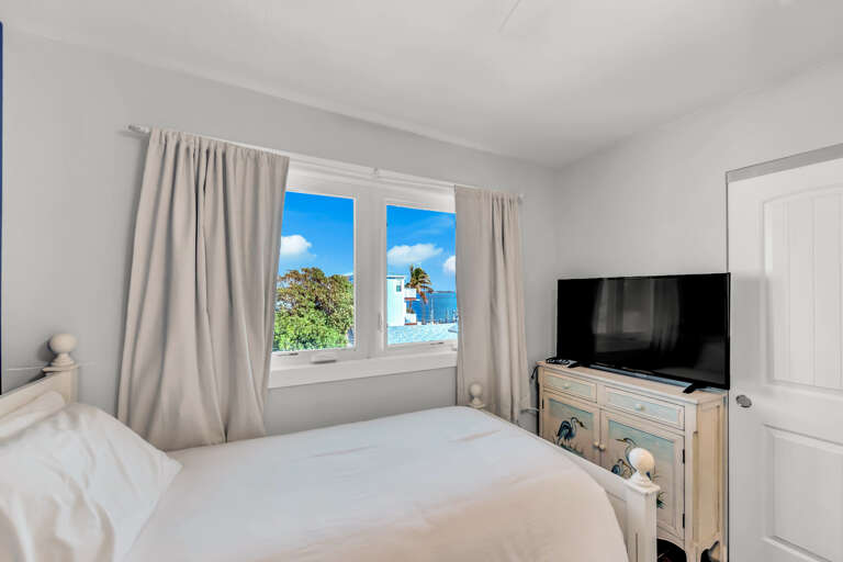 Warm Bedroom with Soft Tones