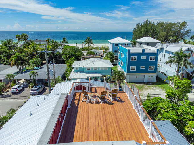Rooftop Deck