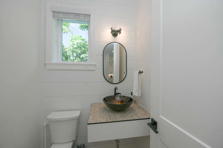 Hallway Bathroom - 2nd floor