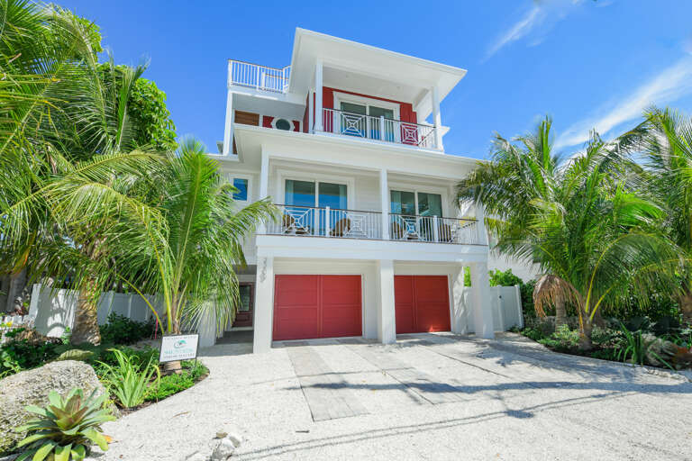 Casa del Mar by AMI Locals