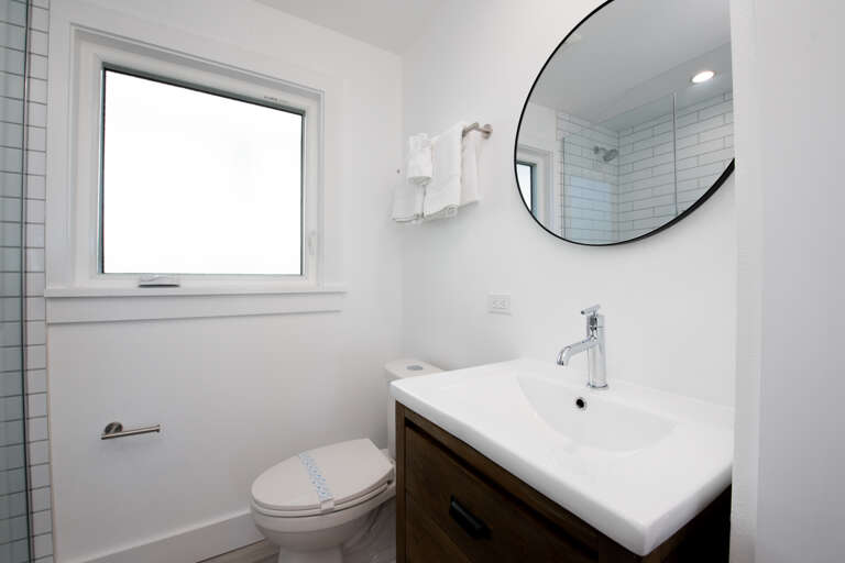 Third Bedroom, Bathroom