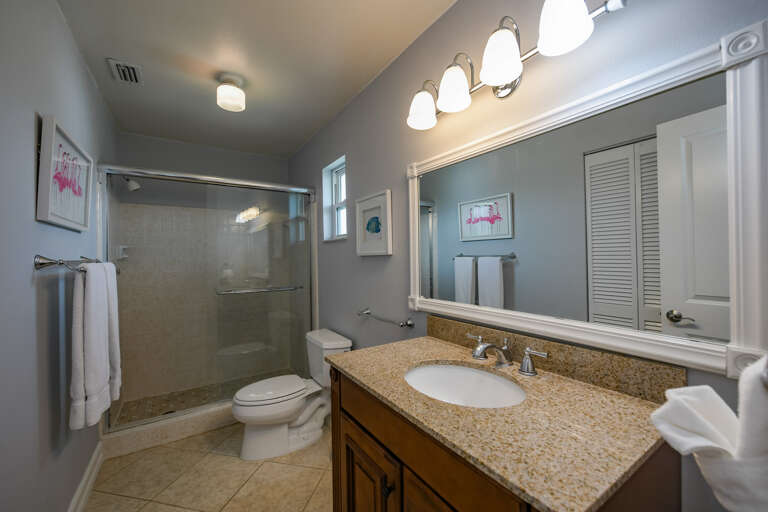 Second Bathroom, Ensuite