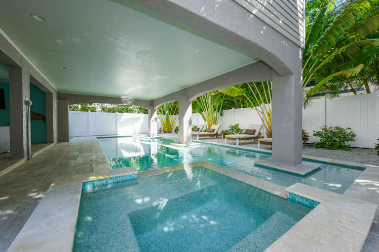 Private Pool and Spa