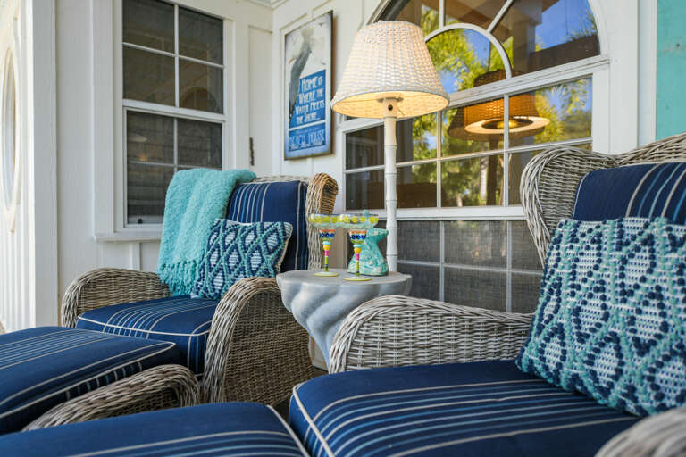 Front Porch Lounge Area