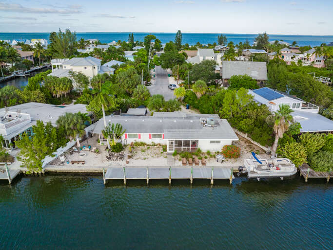 Bay Haven by AMI Locals