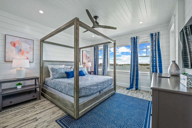 Primary Bedroom - King