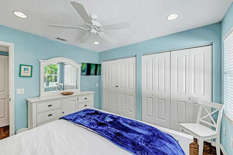 Primary Bedroom - King