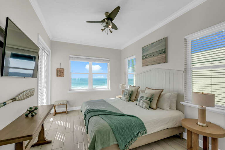Primary Bedroom - King