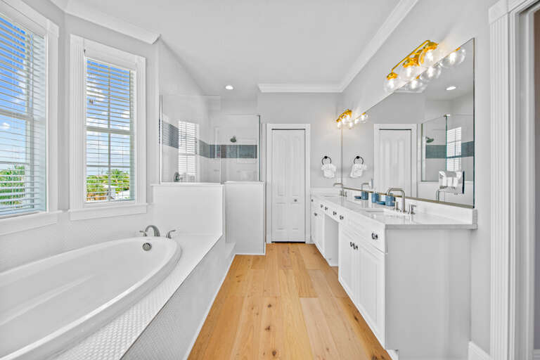 Primary Bathroom, Ensuite