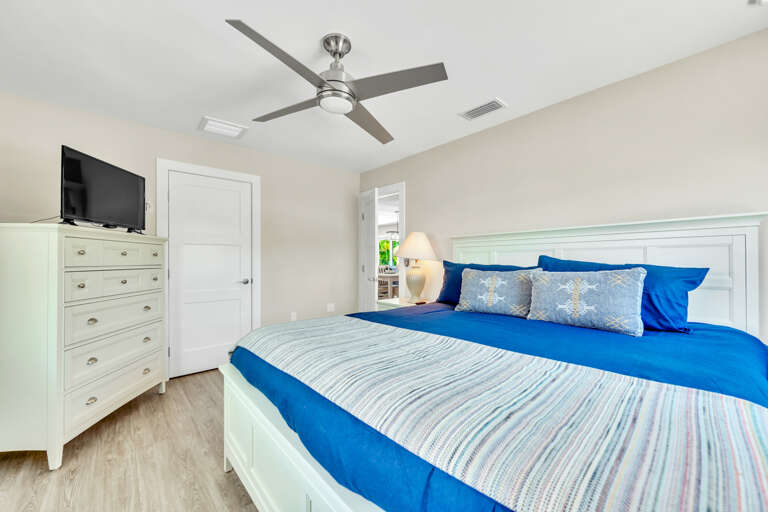 Primary Bedroom - King